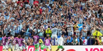 Argentina elimina Suíça e enfrenta Inglaterra na semifinal
