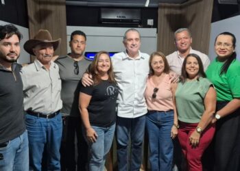 Bismarck Maia intensifica agenda pública e participa de eventos em Aracati