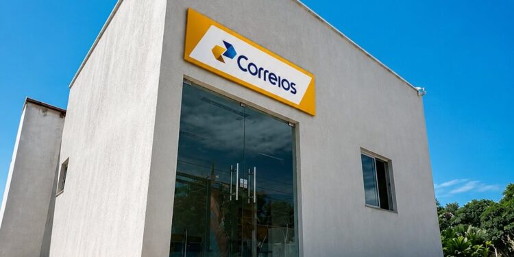 Aracati inaugura nova unidade dos Correios em Canoa Quebrada