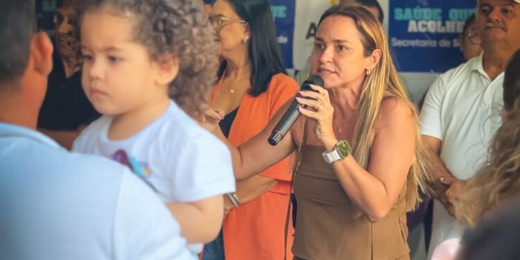 Aracati: Prefeita Roberta de Bismarck entrega novo Ponto de Apoio da Saúde de João José