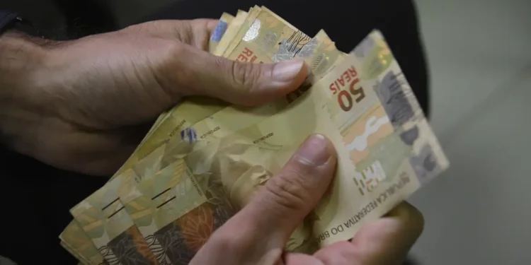 CMN regulamenta Fies Empreendedor e Desenrola Adimplentes