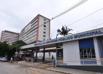 Senado aprova penas maiores em crimes contra professores e médicos