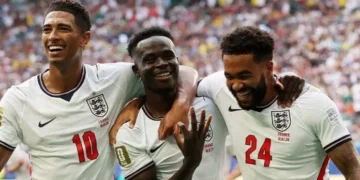 Inglaterra leva 3ª lugar e Mbappé vira maior artilheiro das Copas