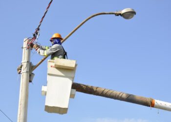 Aracati reforça canais para solicitação de manutenção da iluminação pública