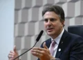 Camilo Santana participa de entrevista virtual ao Repórter Sinal nesta segunda-feira (31)