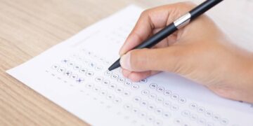 Concursos públicos oferecem oportunidades mesmo durante o calendário eleitoral