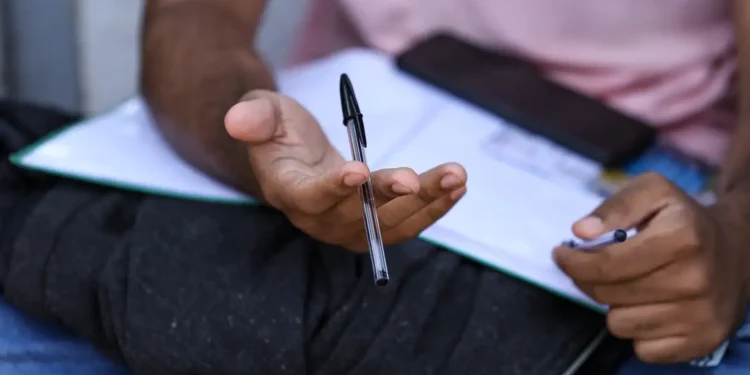 Estudantes devem completar informações do Fies 2026 até esta terça