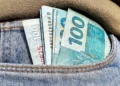 Beneficiários com NIS de final 4 recebem Bolsa Família de agosto
