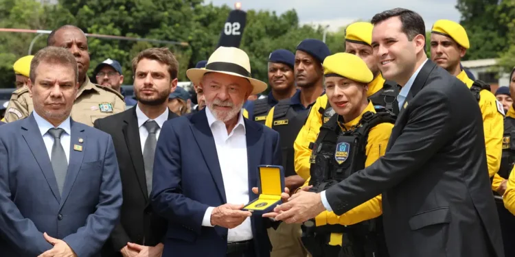 Lula rebate Trump ao falar sobre retomada de territórios no Rio