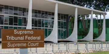 SFT faz nesta manhã sessão que analisará conversas de Moraes e Vorcaro