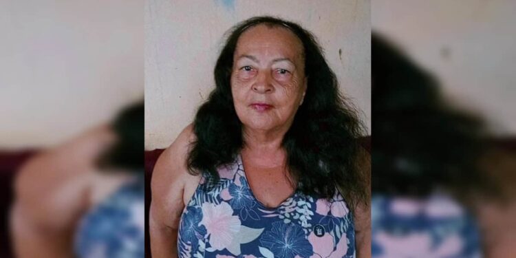 Idosa de 82 anos morre após esperar por maca na chuva em hospital de Formosa