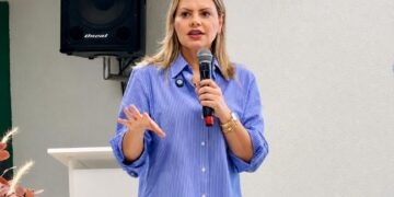 Prefeita de Beberibe tem processo citado em investigação da PF sobre suposto tráfico de influência no STF