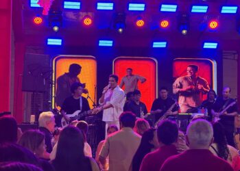 Marcos Lessa, Cortejo Cultural e mais atrações abrem o Festival do Camarão em Aracati